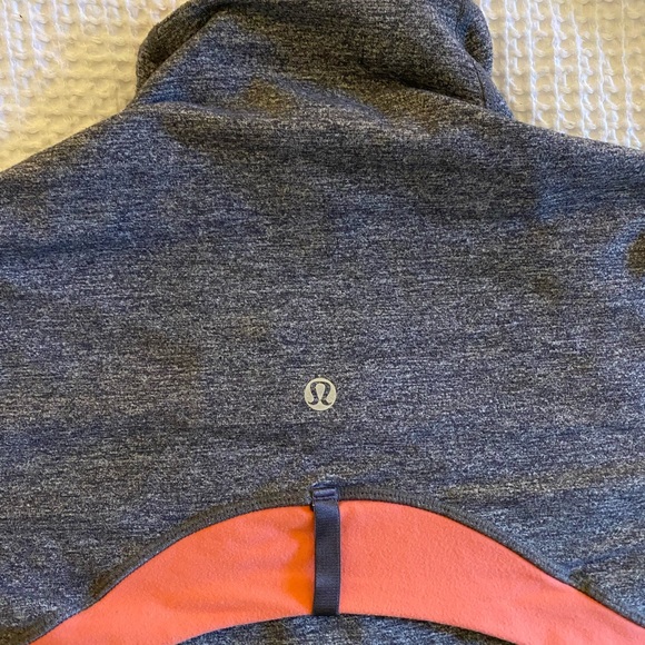Lululemon Define Jacket - Picture 3 of 4